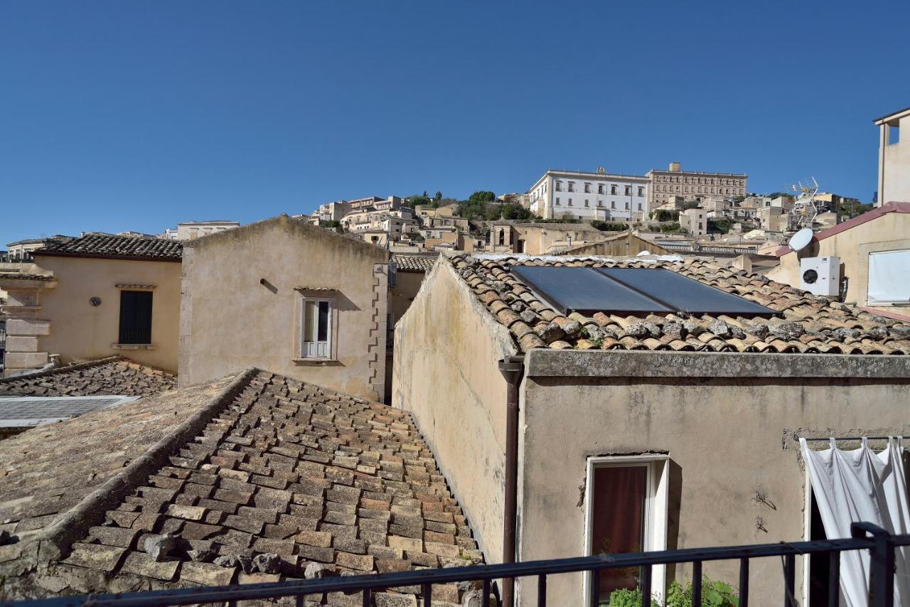 Old Town Guest house 3*